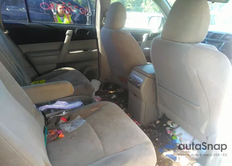 2013 Toyota Highlander Base V6 from USA, damaged, VIN 5TDBK3EH9DS201269